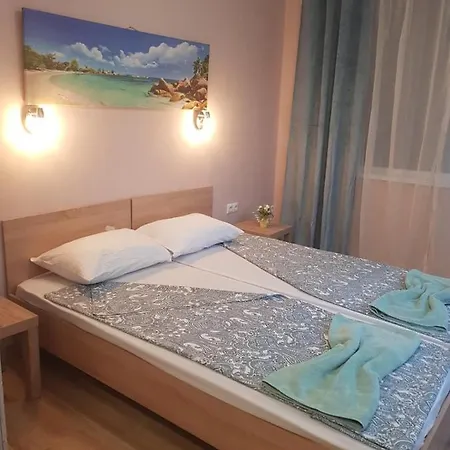 House * 奥布佐尔