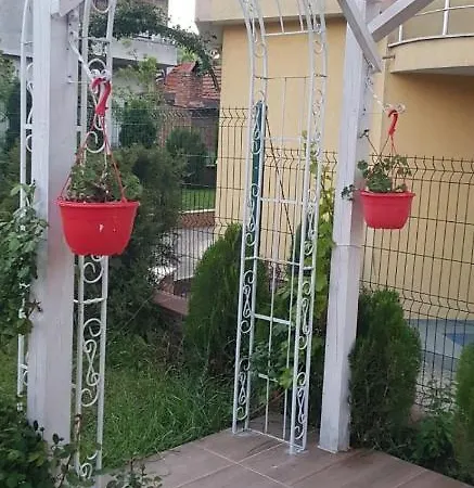 House 招待所 奥布佐尔